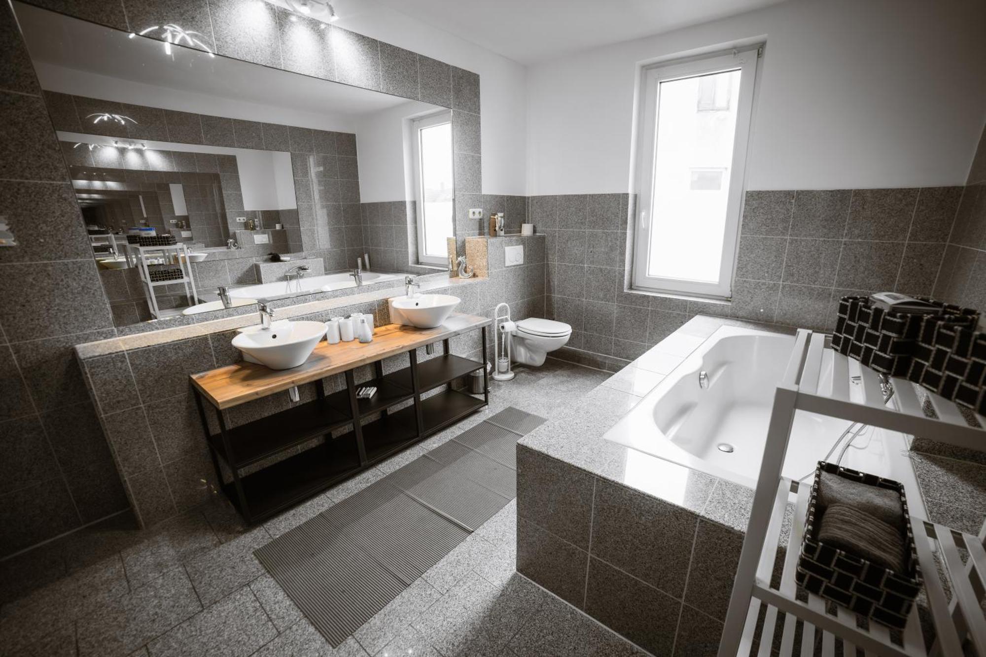 Exklusives Apartment Im Historischen Wohnhaus Mit Kamin, Bad & Viel Platz 브레머하펜 외부 사진