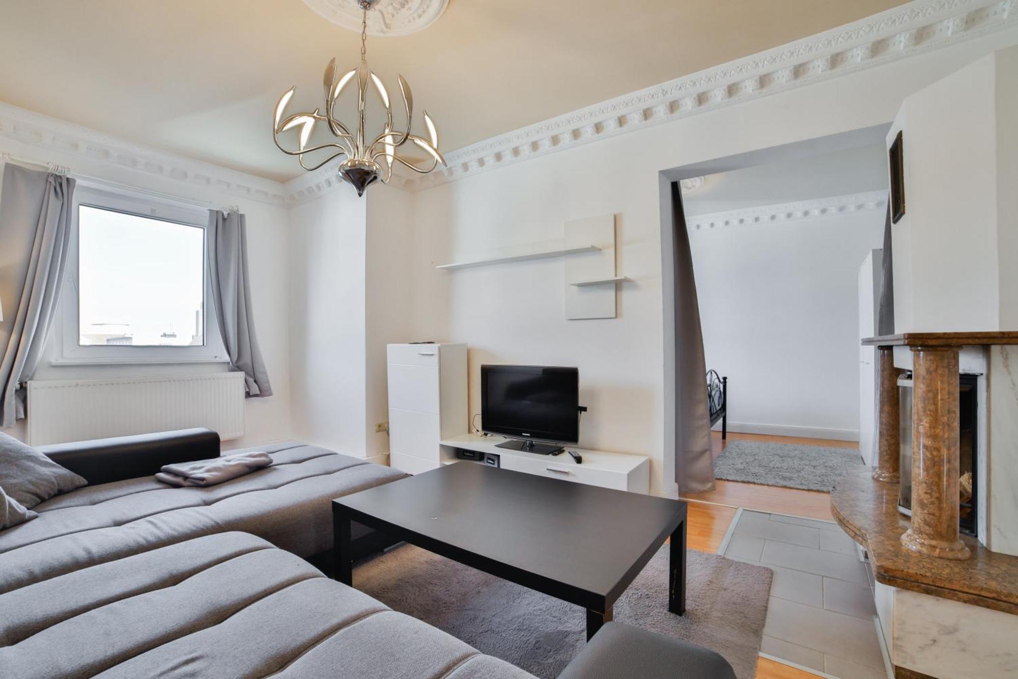 Exklusives Apartment Im Historischen Wohnhaus Mit Kamin, Bad & Viel Platz 브레머하펜 외부 사진
